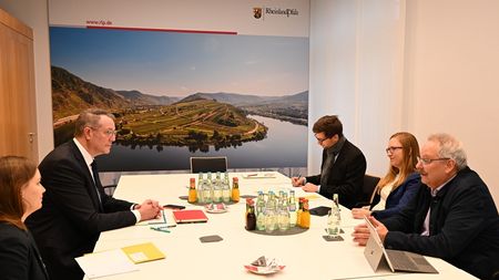 Zukunftsrat Rheinland-Pfalz trifft Ministerpräsident Alexander Schweitzer