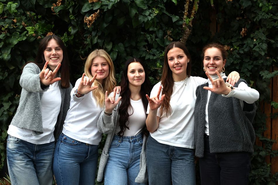 Das Projektteam (v.l.n.r): Hanna Hettinger, Amelie Gonzalez, Kira Haferkorn, Luisa Frick, Hannah Glandorf (Foto: Constantin Lang)
