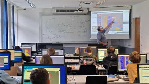 WFG St. Wendeler Land ermöglicht Besuch von Schüler*innen der GemS Türkismühle am UCB