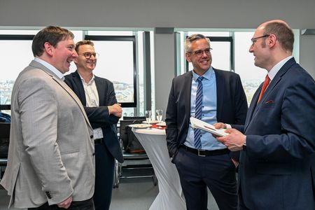 Professoren UCB - Promotionsrecht offiziell verliehen