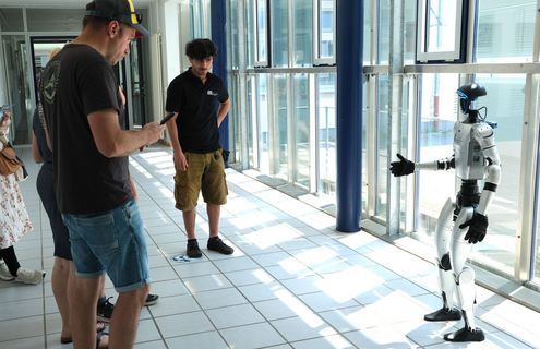 Humanoider Roboter