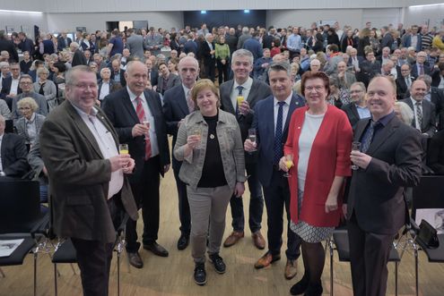 Die Vertreter der vier Gastgeber des Neujahrsempfangs im Kommunikationsgebäude des Umwelt-Campus.