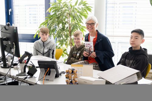 Schüler im Bibliotheks-Workshop