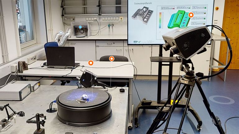 3D-Scanner mit Objekten davor