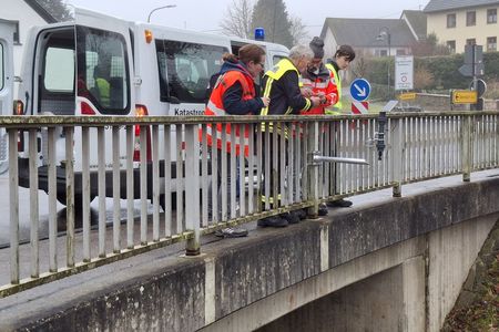 Montage direkt an den Bächen | Foto: Andreas Theis 