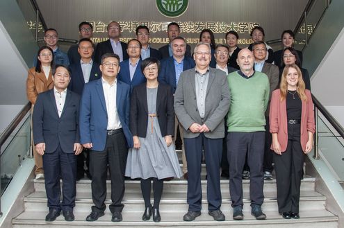 Delegationsbesuch der Hochschule Trier und des IfaS in Yantai: Feier des 40-jährigen Jubiläums und Weichenstellung für nachhaltige Zukunft