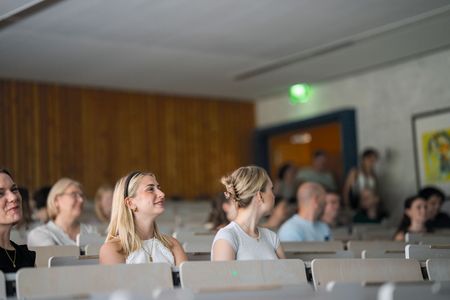 Studierende Kommunikationspsychologie und Nachhaltigkeit
