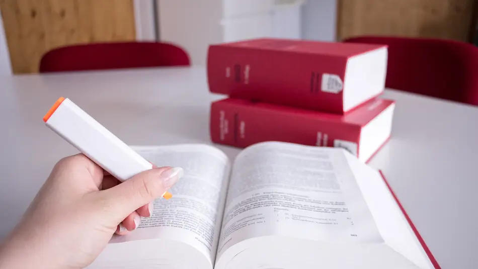 Unternehmensrecht und Energierecht (LL.M.) Titelfoto Studiengangsseite Unternehmensrecht und Energierecht (Master)