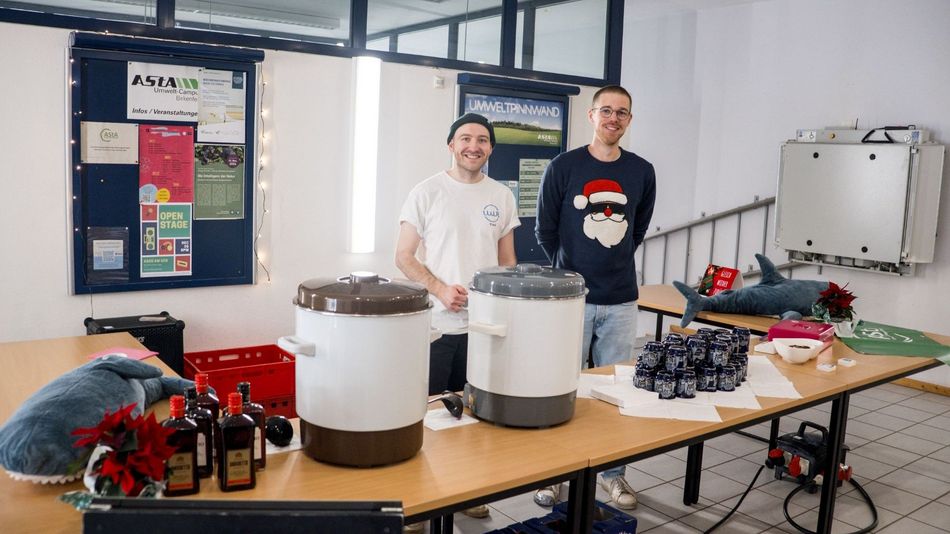 Glühweinstand AStA und Fachschaften 2024